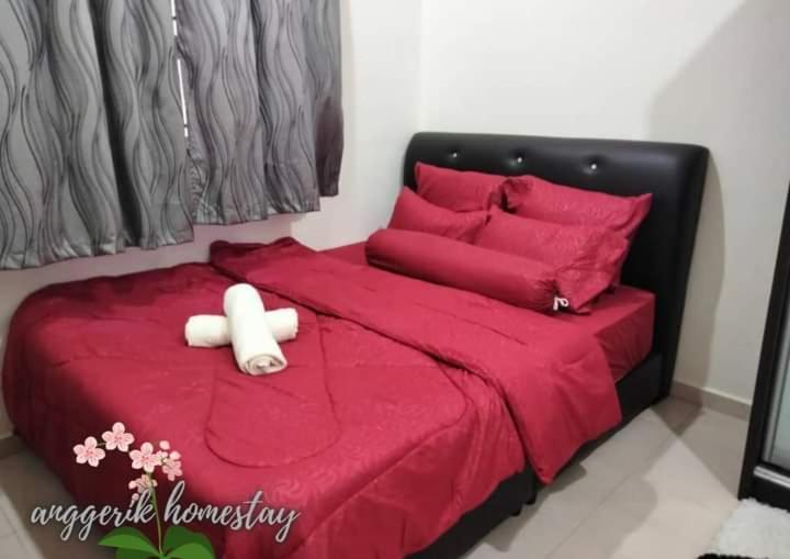 Anggerik Homestay Dungun Kampong Sura Tengah Екстер'єр фото